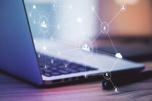 Tecnología a medida o una herramienta existente: cómo decidir
